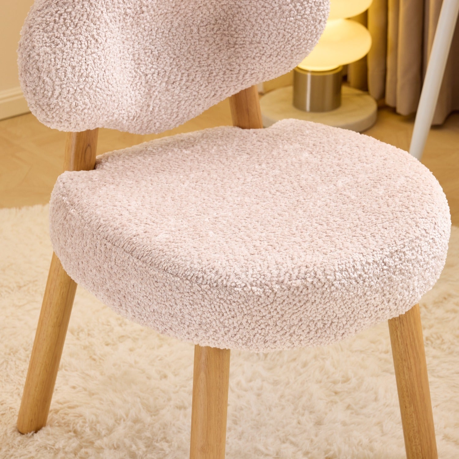 Modern Living Room Leisure Chair | Exquisite Dressing Chair with Cute Cloud-shaped Backrest, Armless Design, Ergonomic, Pink Hardwood and Particle Board, Suitable for Study Rooms, Living Rooms, Dressing Rooms, and Bedrooms