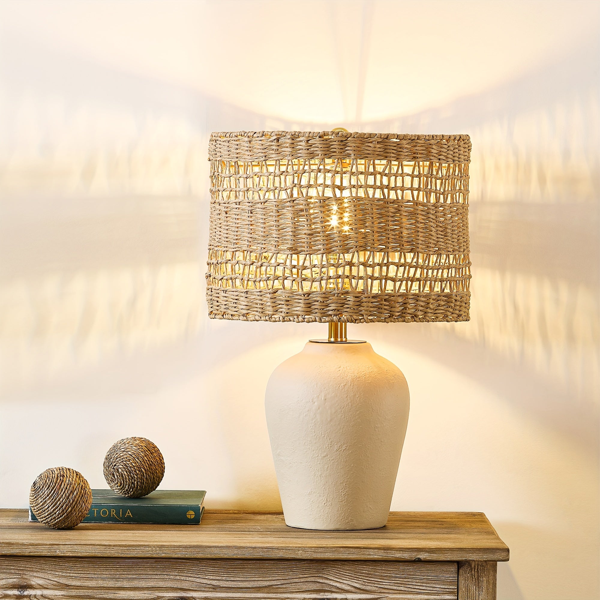Vintage Farmhouse Lamp 21\